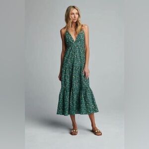 Like New!  Sundays Felton Tiered Floral Dress - Medium